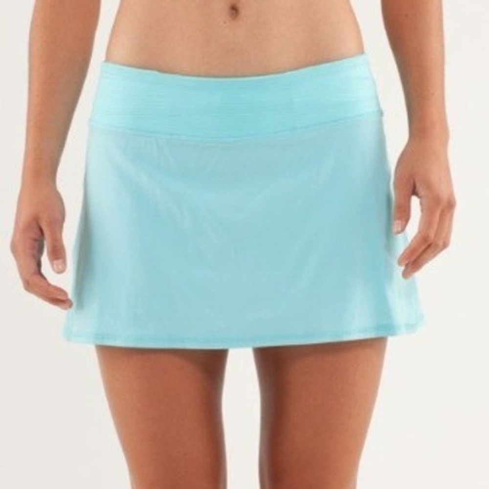 Lululemon Pace Setter Skirt Angel Blue Women Size 4 Ruffle Sporty Activewear Gym